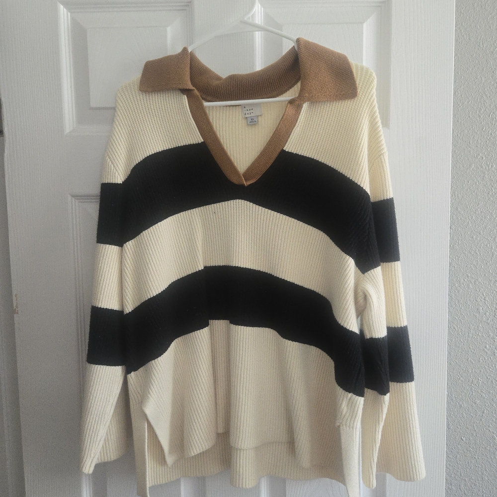 Striped V-Neck Sweater - Cream and Black